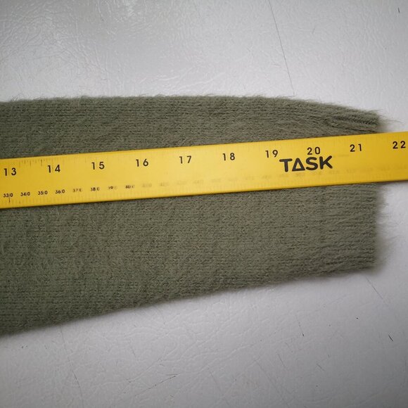 Ricki's Ladies Size Small Sage Green V-neck Eyelash Knit Straight Fit Sweater - Picture 7 of 8